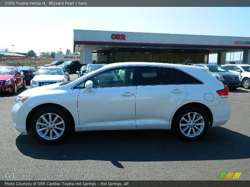 Blizzard Pearl / Ivory 2009 Toyota Venza I4