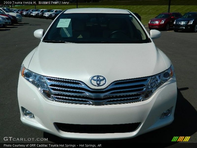 Blizzard Pearl / Ivory 2009 Toyota Venza I4