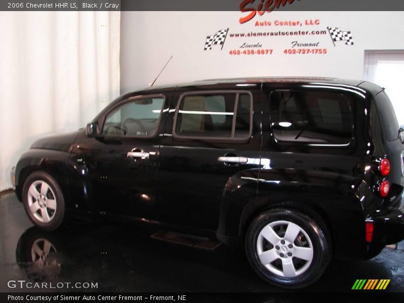 Black / Gray 2006 Chevrolet HHR LS