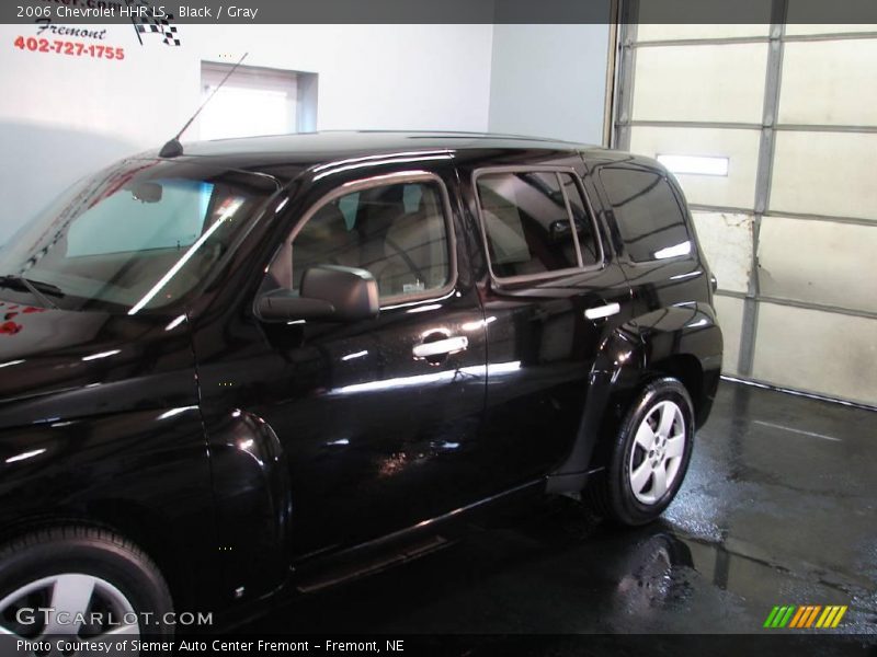 Black / Gray 2006 Chevrolet HHR LS