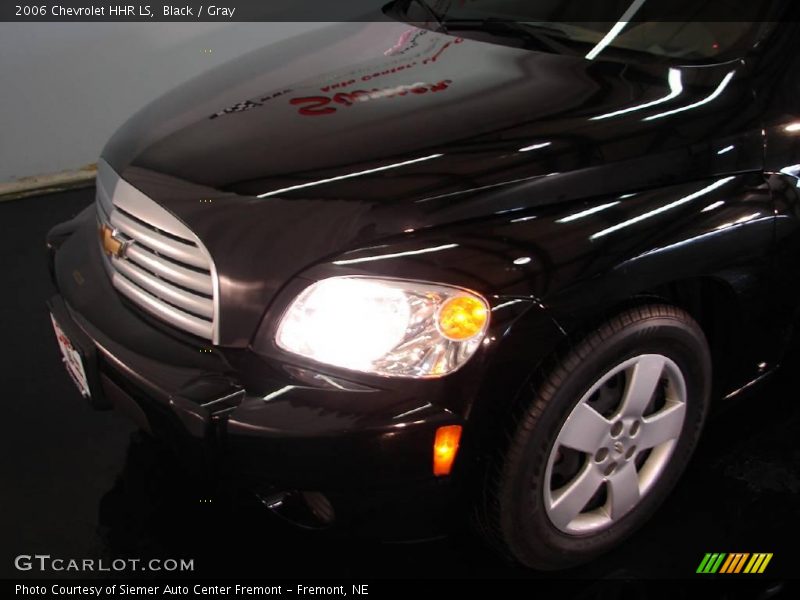 Black / Gray 2006 Chevrolet HHR LS