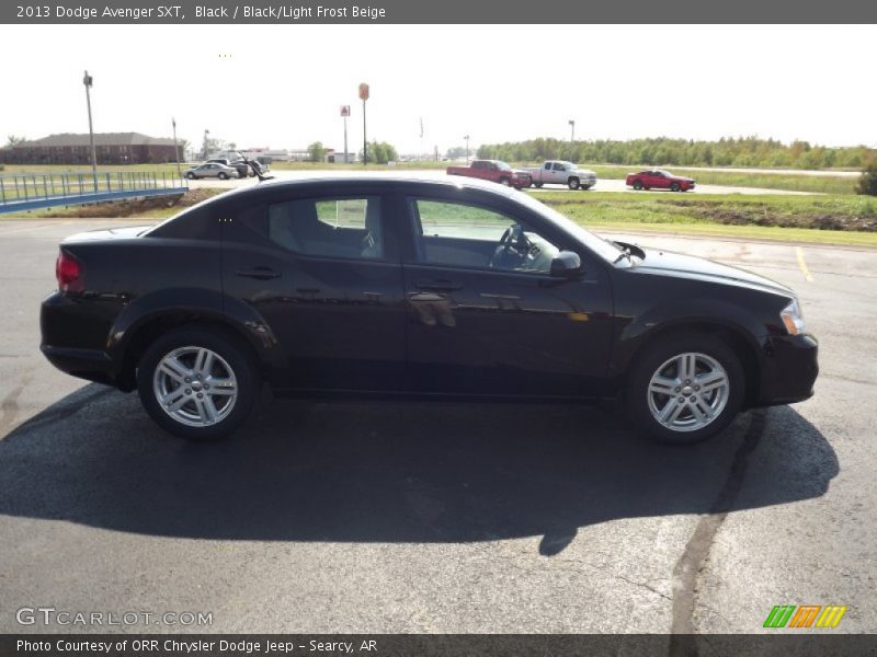 Black / Black/Light Frost Beige 2013 Dodge Avenger SXT