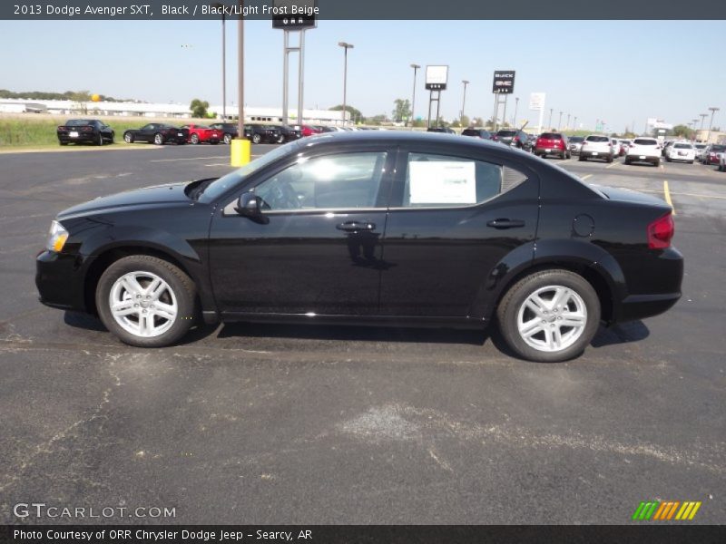 Black / Black/Light Frost Beige 2013 Dodge Avenger SXT