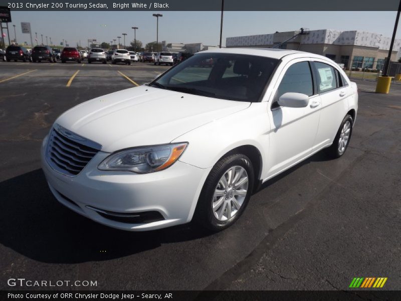 Bright White / Black 2013 Chrysler 200 Touring Sedan