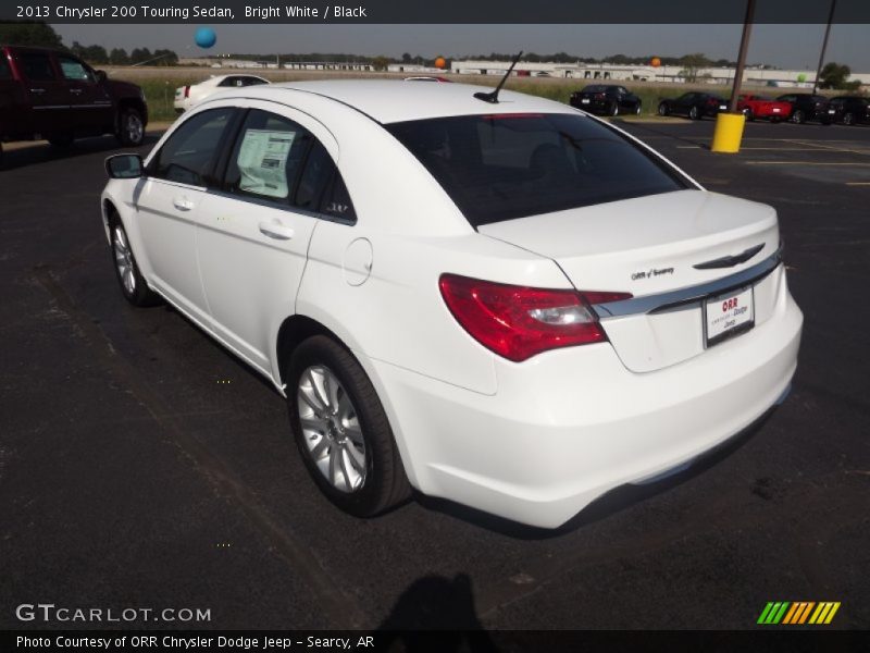 Bright White / Black 2013 Chrysler 200 Touring Sedan