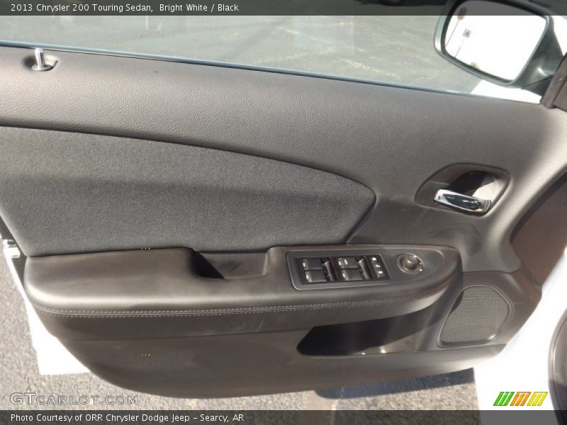 Bright White / Black 2013 Chrysler 200 Touring Sedan