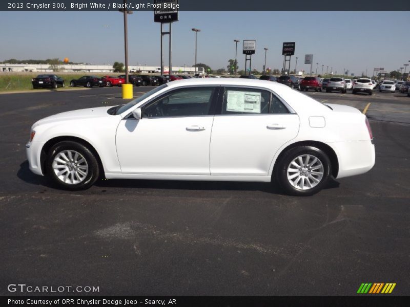 Bright White / Black/Light Frost Beige 2013 Chrysler 300