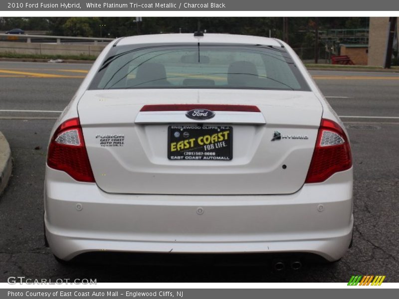 White Platinum Tri-coat Metallic / Charcoal Black 2010 Ford Fusion Hybrid
