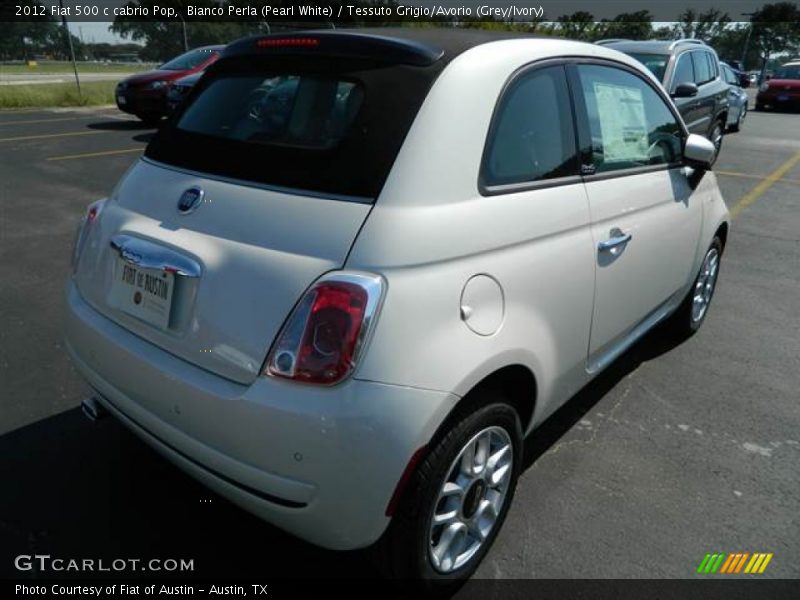 Bianco Perla (Pearl White) / Tessuto Grigio/Avorio (Grey/Ivory) 2012 Fiat 500 c cabrio Pop
