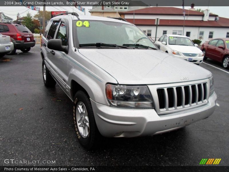 Bright Silver Metallic / Dark Slate Gray 2004 Jeep Grand Cherokee Laredo