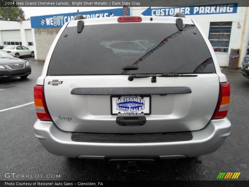 Bright Silver Metallic / Dark Slate Gray 2004 Jeep Grand Cherokee Laredo