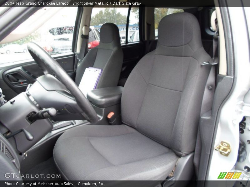 Bright Silver Metallic / Dark Slate Gray 2004 Jeep Grand Cherokee Laredo
