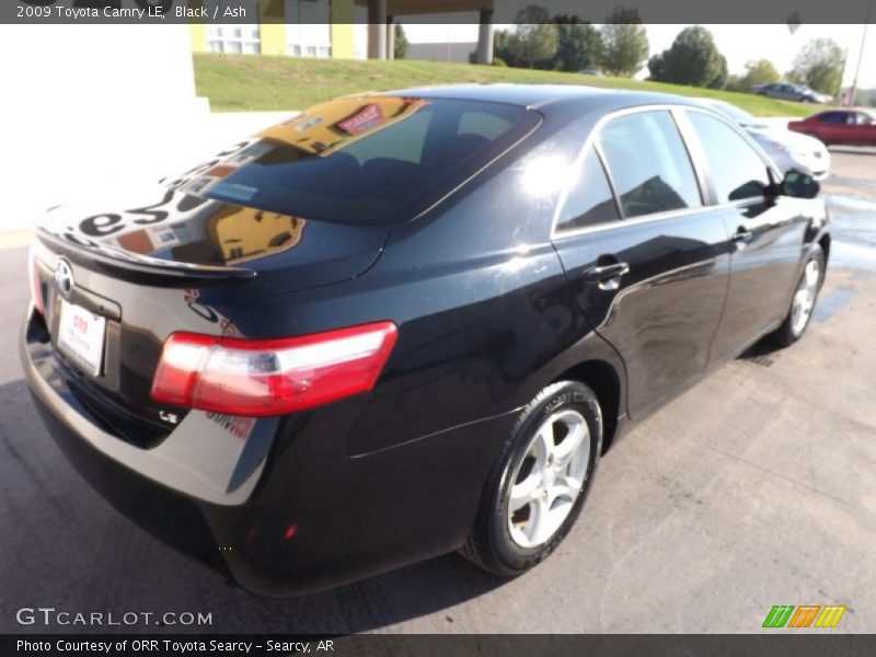 Black / Ash 2009 Toyota Camry LE