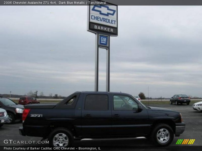 Dark Blue Metallic / Tan/Neutral 2006 Chevrolet Avalanche Z71 4x4
