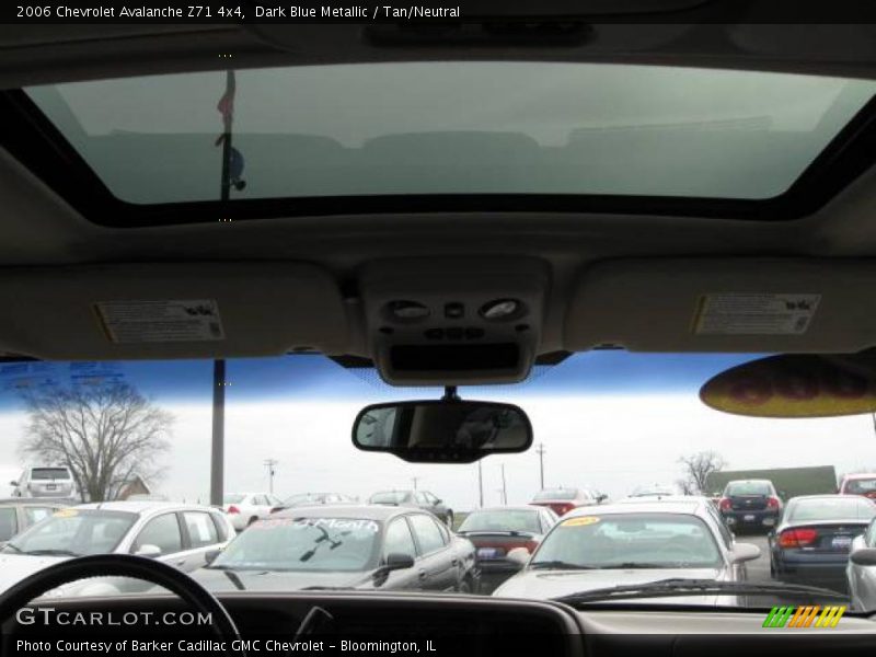 Dark Blue Metallic / Tan/Neutral 2006 Chevrolet Avalanche Z71 4x4