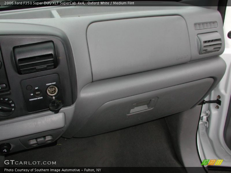 Oxford White / Medium Flint 2006 Ford F350 Super Duty XLT SuperCab 4x4
