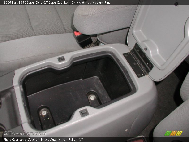 Oxford White / Medium Flint 2006 Ford F350 Super Duty XLT SuperCab 4x4