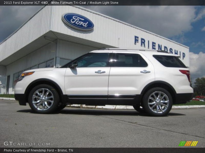 White Platinum Tri-Coat / Medium Light Stone 2013 Ford Explorer XLT 4WD