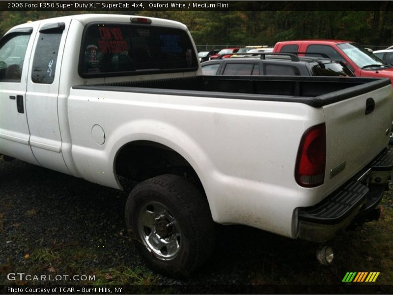 Oxford White / Medium Flint 2006 Ford F350 Super Duty XLT SuperCab 4x4
