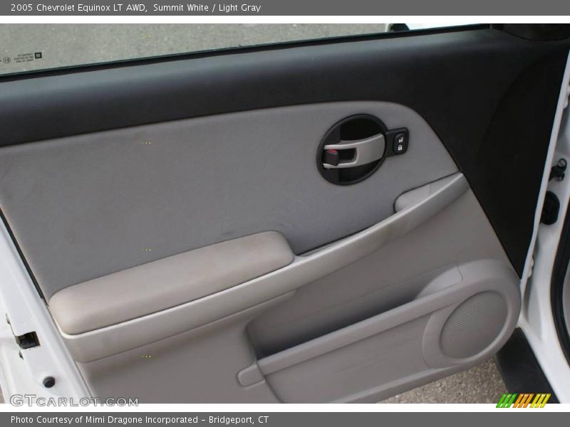 Summit White / Light Gray 2005 Chevrolet Equinox LT AWD