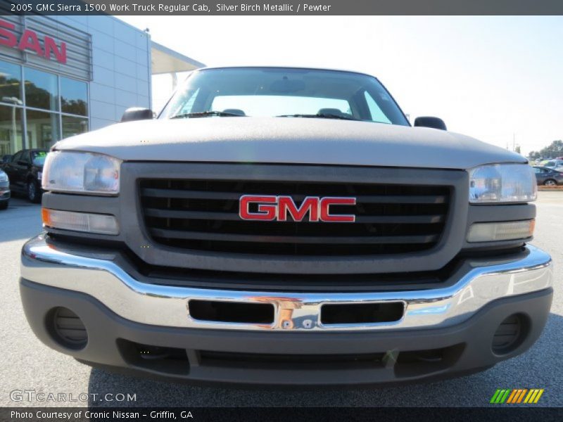 Silver Birch Metallic / Pewter 2005 GMC Sierra 1500 Work Truck Regular Cab