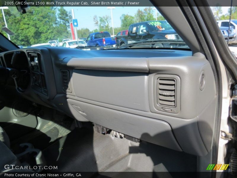 Silver Birch Metallic / Pewter 2005 GMC Sierra 1500 Work Truck Regular Cab