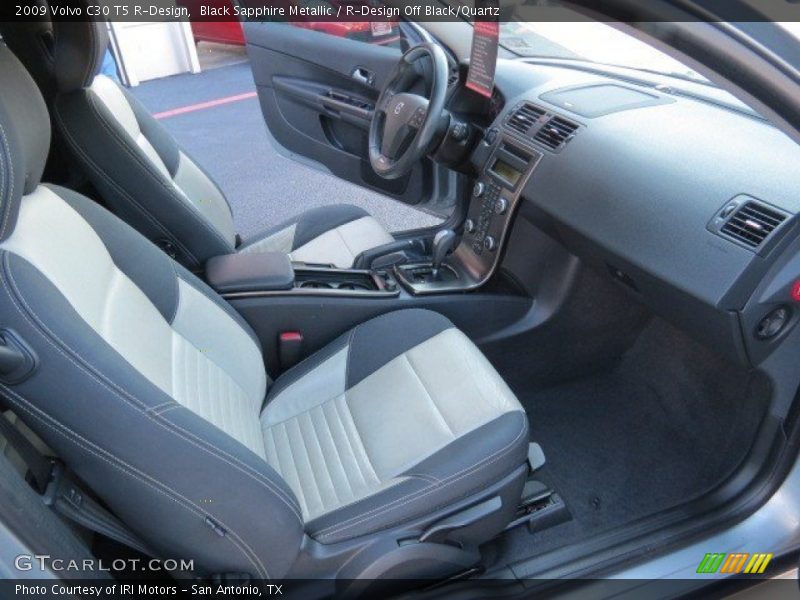 Front Seat of 2009 C30 T5 R-Design