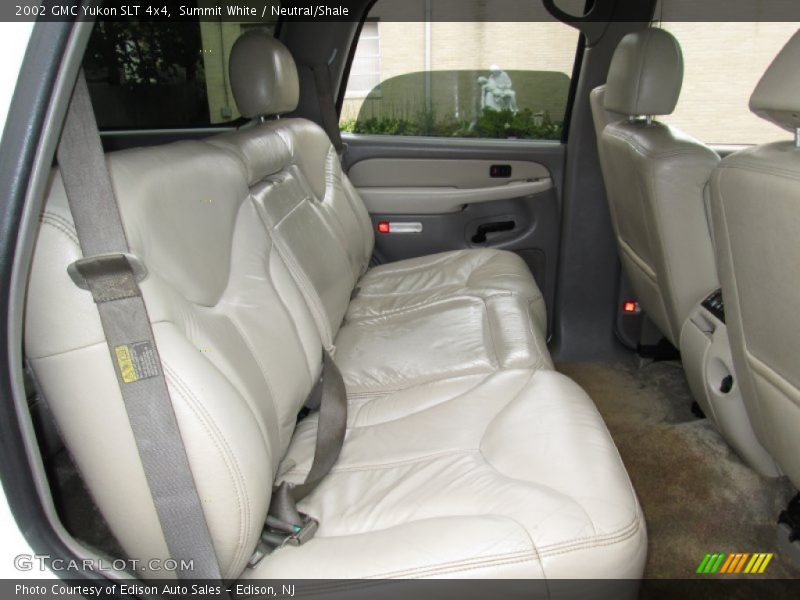 Summit White / Neutral/Shale 2002 GMC Yukon SLT 4x4