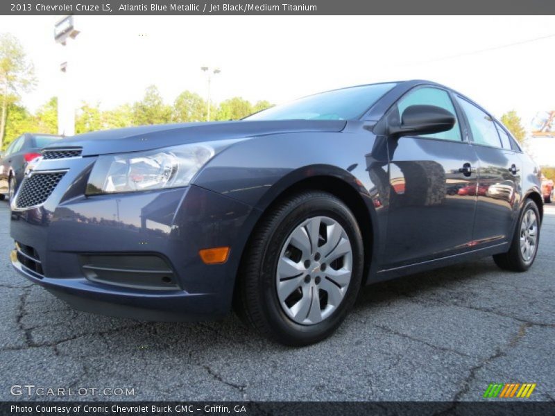 Atlantis Blue Metallic / Jet Black/Medium Titanium 2013 Chevrolet Cruze LS