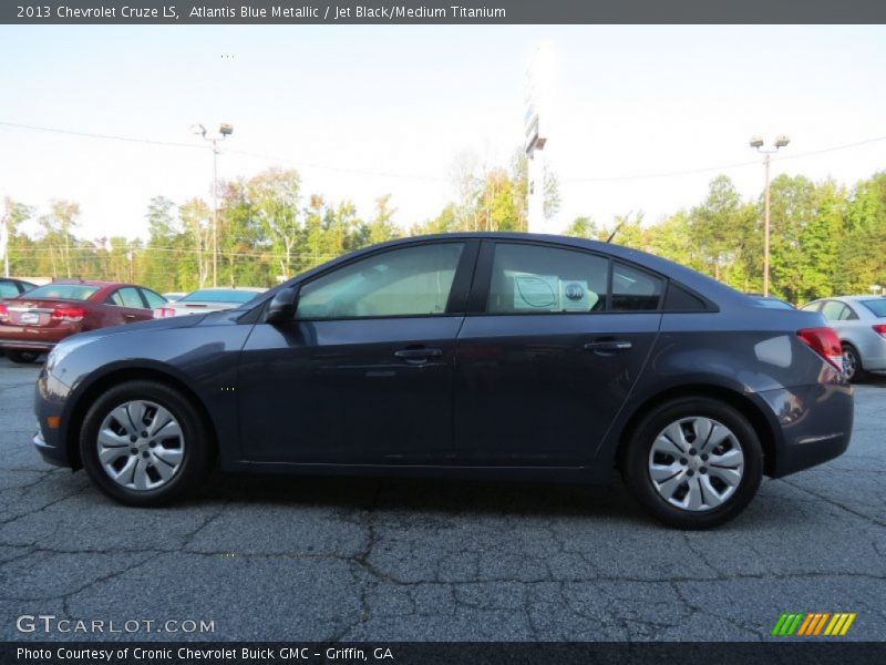 Atlantis Blue Metallic / Jet Black/Medium Titanium 2013 Chevrolet Cruze LS