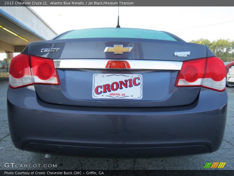 Atlantis Blue Metallic / Jet Black/Medium Titanium 2013 Chevrolet Cruze LS