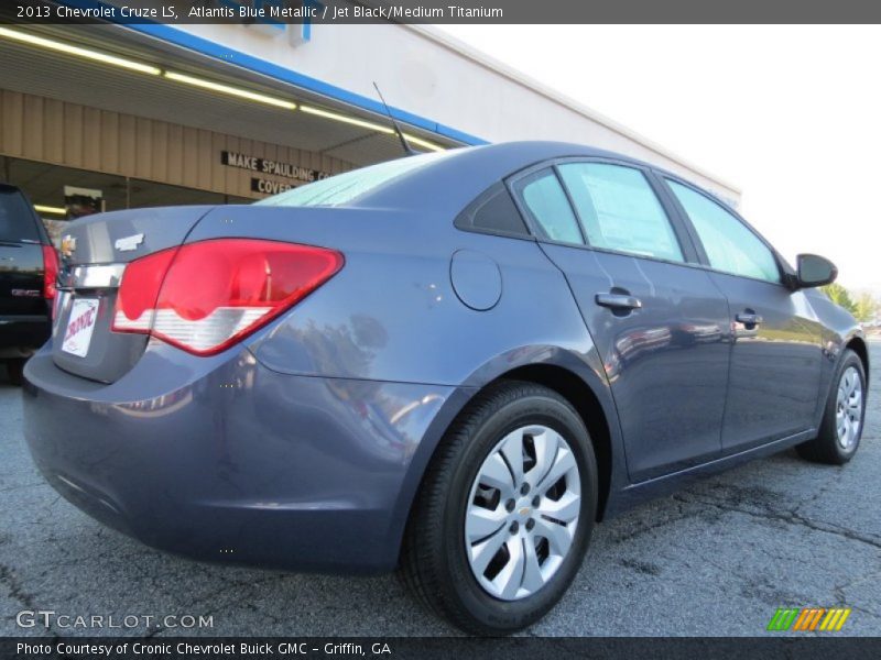 Atlantis Blue Metallic / Jet Black/Medium Titanium 2013 Chevrolet Cruze LS