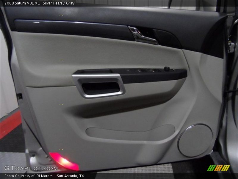 Silver Pearl / Gray 2008 Saturn VUE XE