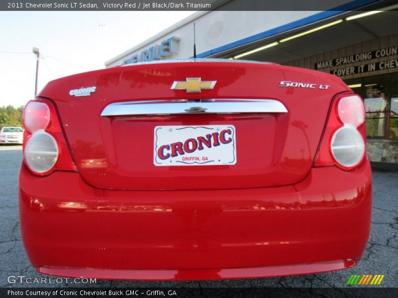 Victory Red / Jet Black/Dark Titanium 2013 Chevrolet Sonic LT Sedan