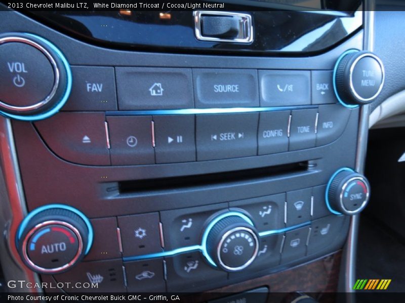 Controls of 2013 Malibu LTZ