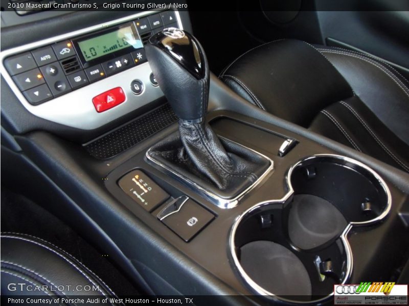 Grigio Touring (Silver) / Nero 2010 Maserati GranTurismo S