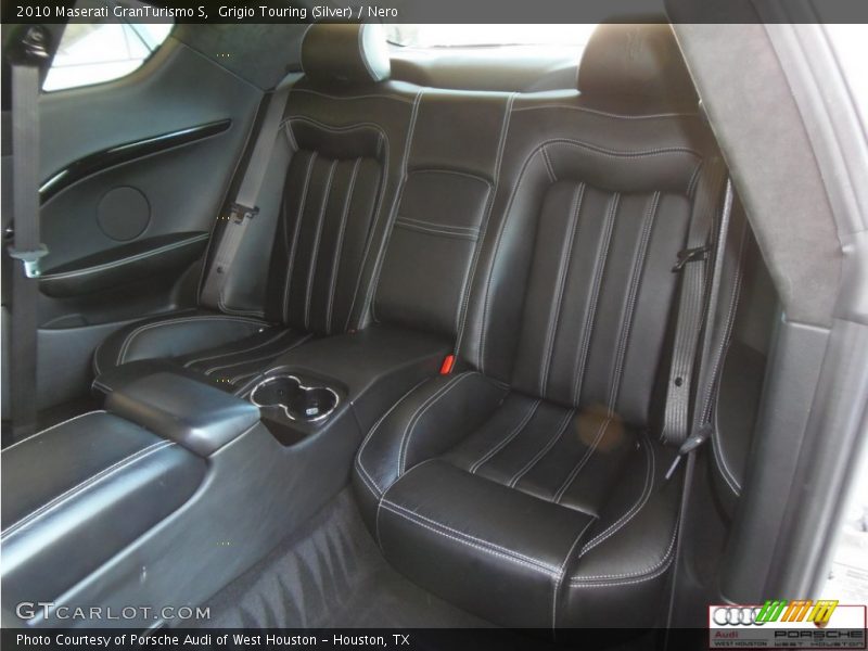 Grigio Touring (Silver) / Nero 2010 Maserati GranTurismo S