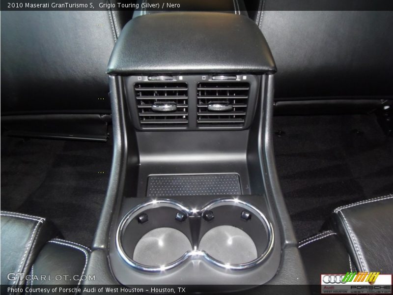 Grigio Touring (Silver) / Nero 2010 Maserati GranTurismo S