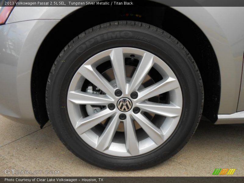 Tungsten Silver Metallic / Titan Black 2013 Volkswagen Passat 2.5L SEL