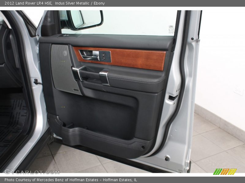 Indus Silver Metallic / Ebony 2012 Land Rover LR4 HSE