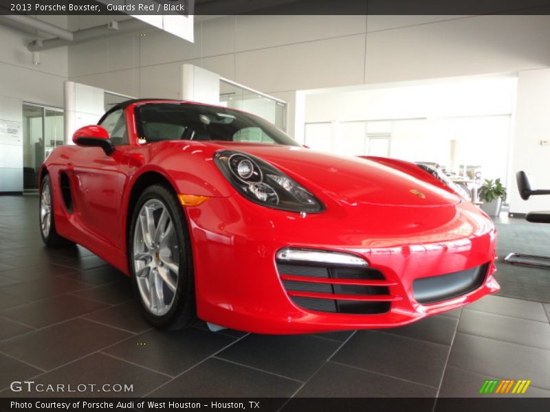 Front 3/4 View of 2013 Boxster 