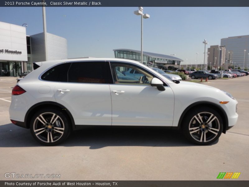 Classic Silver Metallic / Black 2013 Porsche Cayenne
