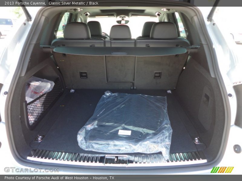 Classic Silver Metallic / Black 2013 Porsche Cayenne