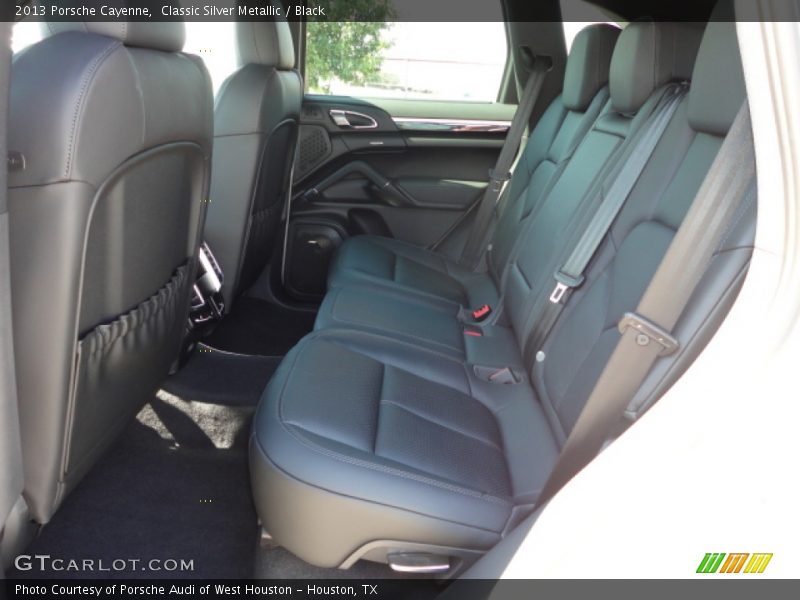 Classic Silver Metallic / Black 2013 Porsche Cayenne