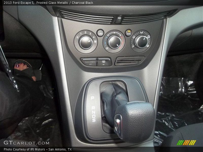 Frosted Glass Metallic / Charcoal Black 2013 Ford Escape S