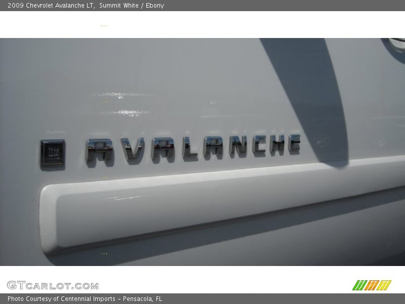 Summit White / Ebony 2009 Chevrolet Avalanche LT