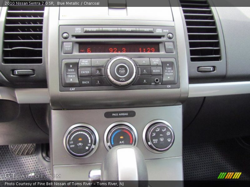 Controls of 2010 Sentra 2.0 SR