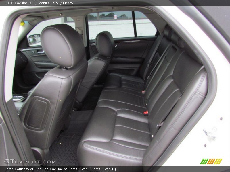 Vanilla Latte / Ebony 2010 Cadillac DTS