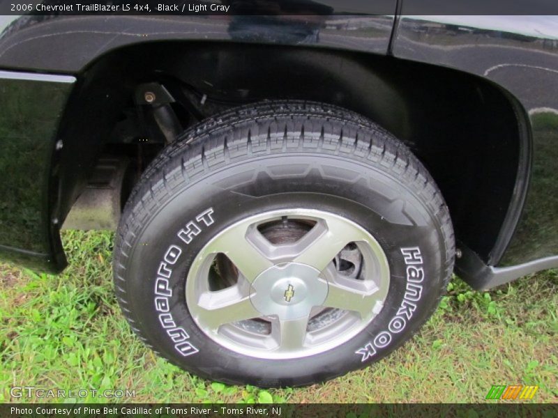 Black / Light Gray 2006 Chevrolet TrailBlazer LS 4x4