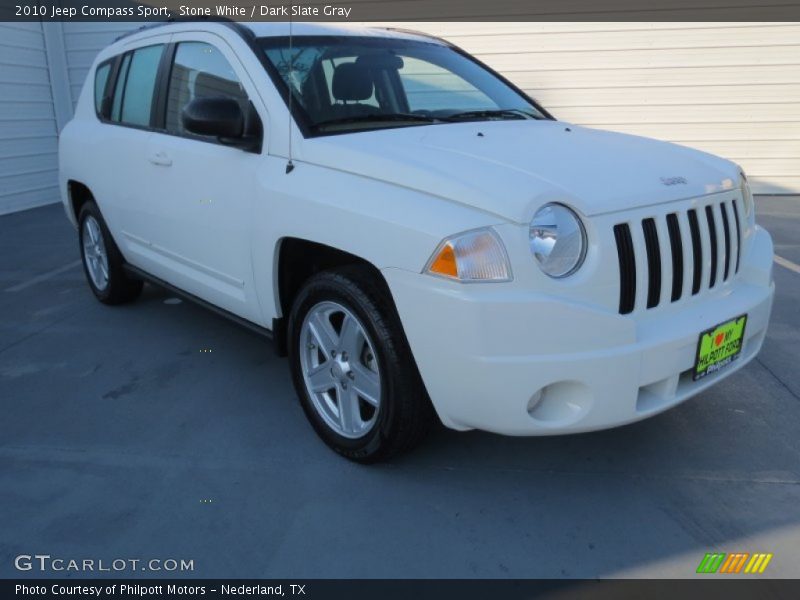 Stone White / Dark Slate Gray 2010 Jeep Compass Sport